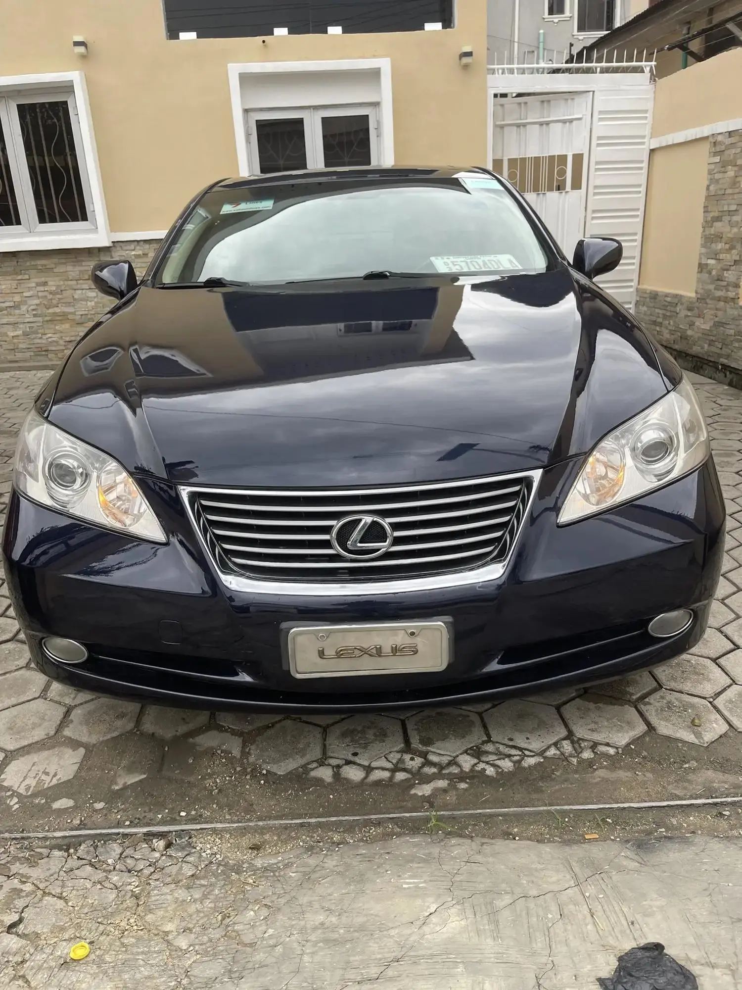 Lexus ES 350 car